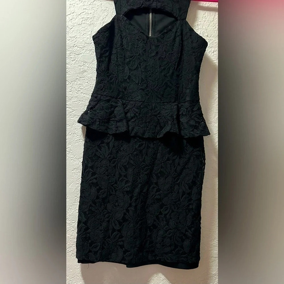 Love Fire Black Lace Dress with Keyhole Front - Picture 3 of 8